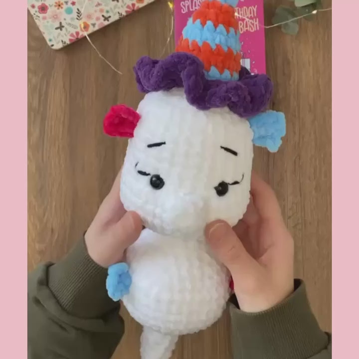 Seahorse Crochet Pattern & Matching Card: "Birthday Bash"